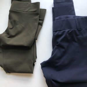 Size small navy and army green leggings bundle